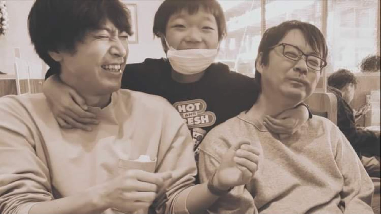 たかさんの息子と一緒に