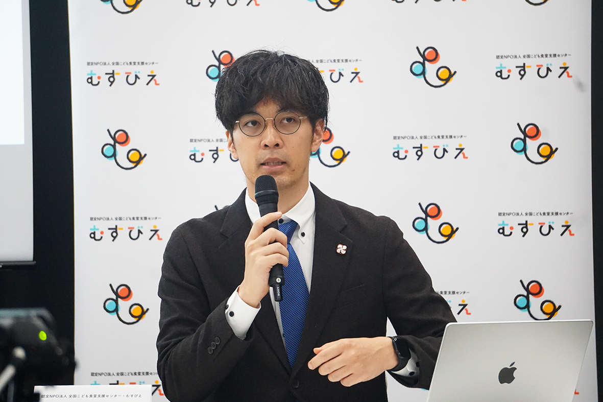 （画像アイキャッチ兼用：記者発表を行ったむすびえの江副氏）