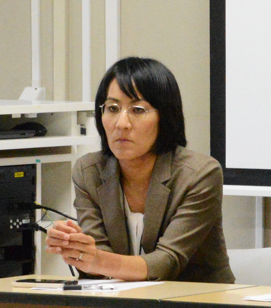 山本佳世子氏