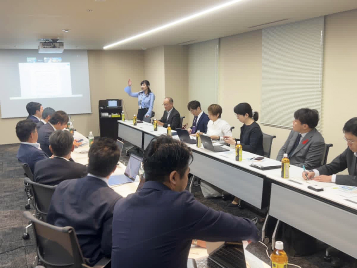 （画像1アイキャッチ兼用：アドバイザリーボード、厚生労働省、内閣官房担当と入会審査基準に関する意見交換会を行った全終協準備委員会）