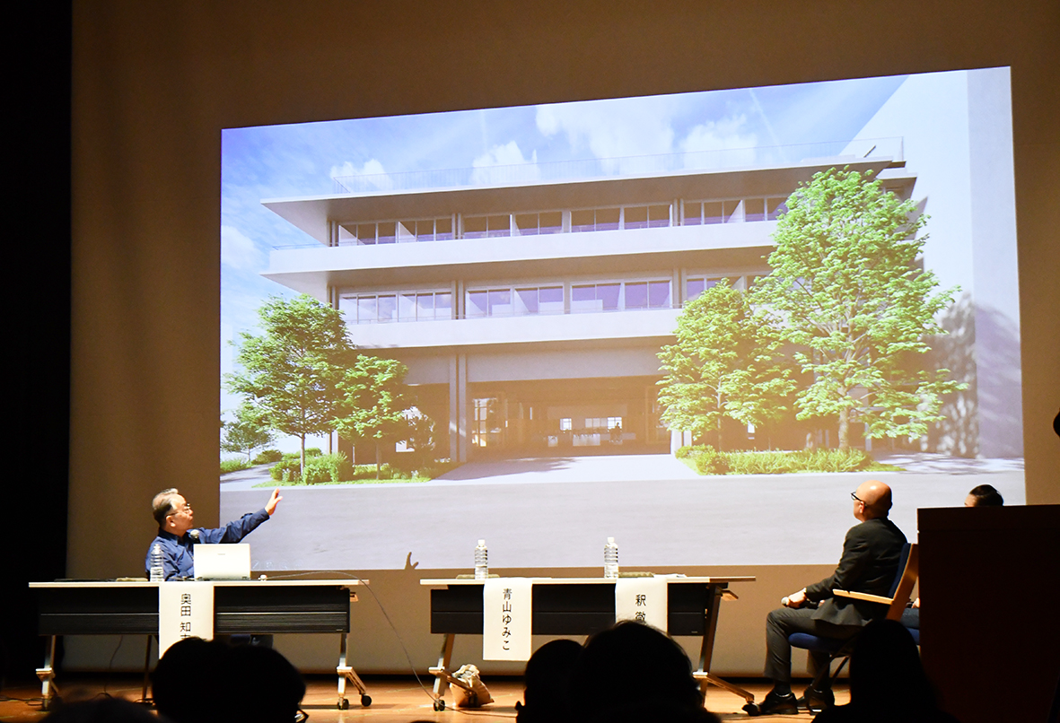 （画像全景：工藤会本部事務所跡地に開く「希望のまち」についての説明があった「おんなじいのちツアー2026」＝神戸市中央区）